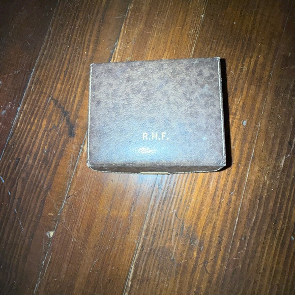 Vintage Gucci Italian Leather Jewelry & Travel Case – Monogrammed Made in Italy - Picture 7 of 10